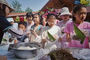 外线很准难阻球队失利！李安16中7&5记三分拿下19分9篮板